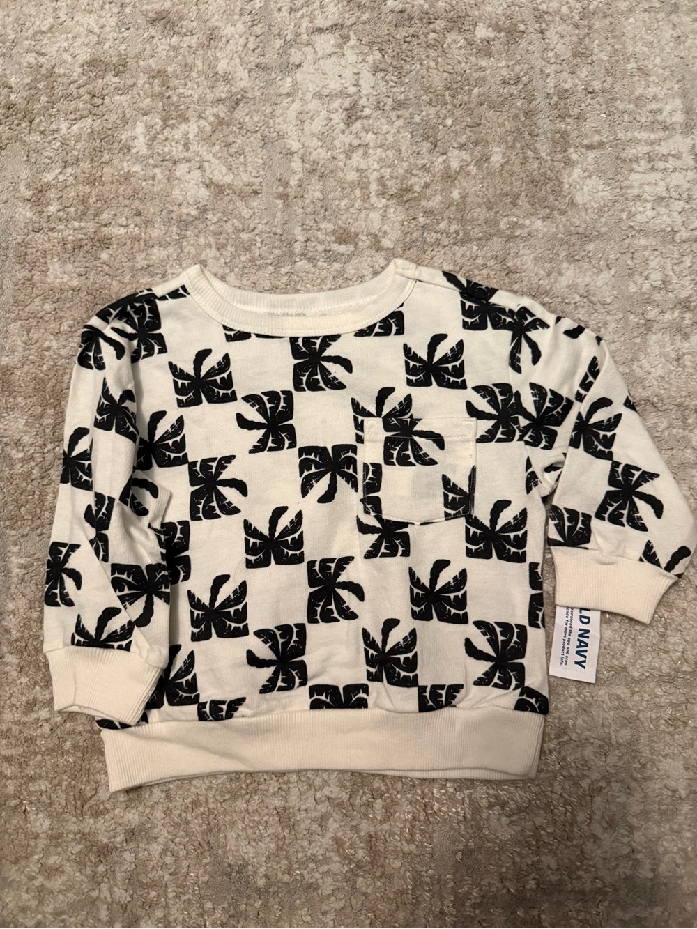Old Navy White Kids Sweatshirt with black palm print size 12/18M-NWT